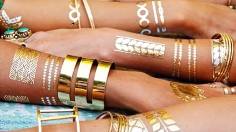 Flash Tattoo: Το trend που πρέπει οπωσδήποτε να εφαρμόσεις